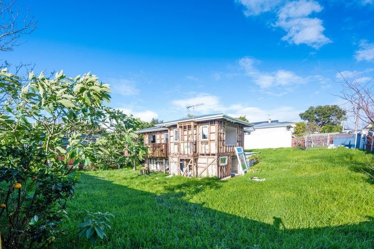 Photo of property in 17 Preston Avenue, Belmont, Auckland, 0622