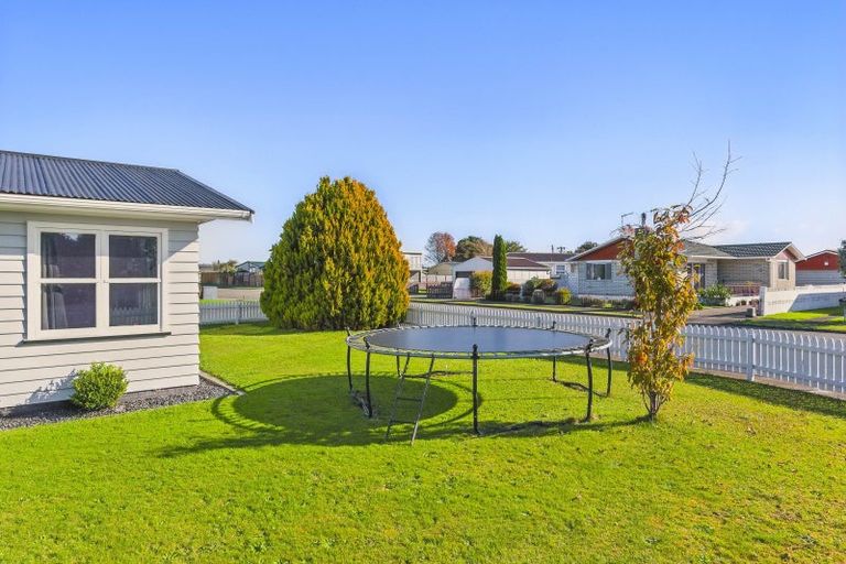 Photo of property in 2 Weld Street, Levin, 5510