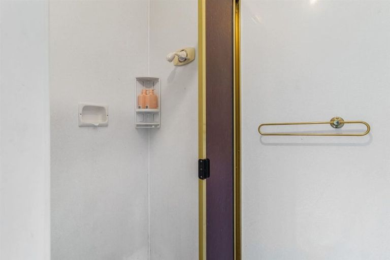 Photo of property in 20 Hillcrest Place, Avonhead, Christchurch, 8042