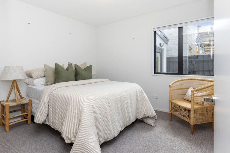 Photo of property in 136 Edgeware Road, St Albans, Christchurch, 8014