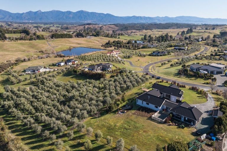 Photo of property in 19 Petra Way, Upper Moutere, 7173