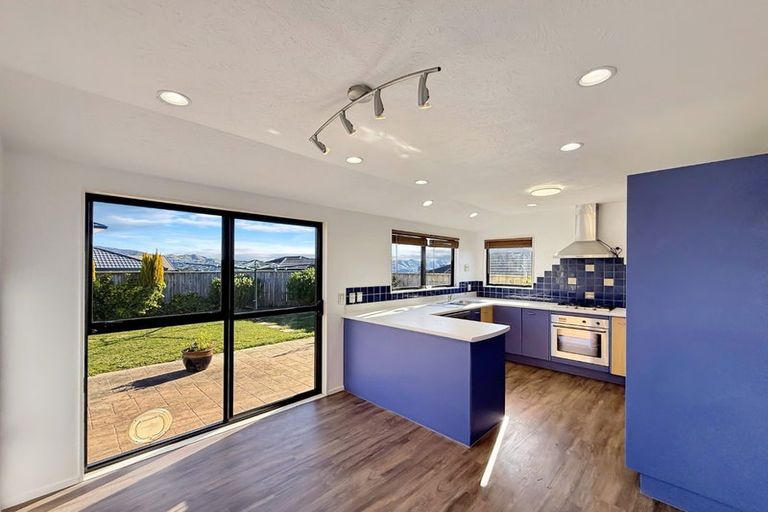 Photo of property in 71 Kentwood Drive, Woodridge, Wellington, 6037