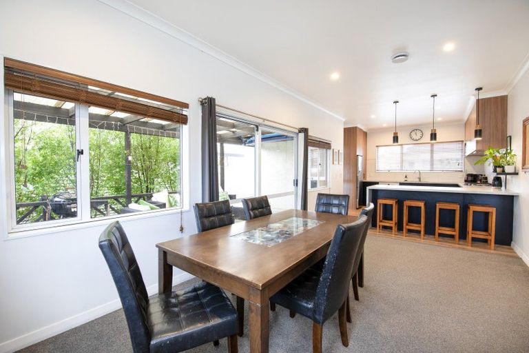 Photo of property in 19 Harpham Street, Taradale, Napier, 4112