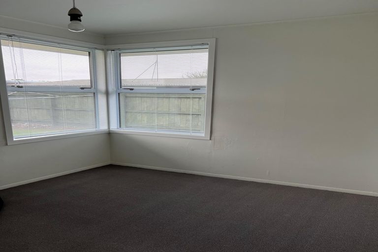 Photo of property in 2/22 Idlewild Avenue, Mangere, Auckland, 2022