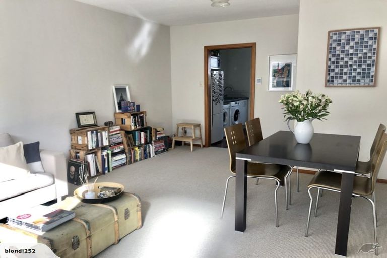 Photo of property in 3/6 Kinloch Street, St Albans, Christchurch, 8014