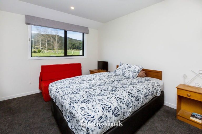 Photo of property in 2a Turksma Lane, Kaitoke, 5018