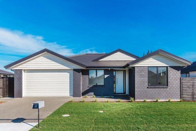 Photo of property in 19 Durells Crescent, Kaiapoi, 7630