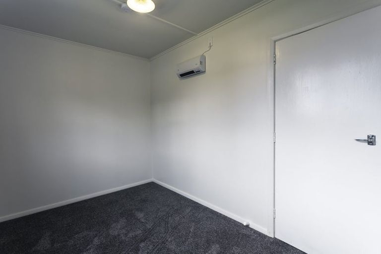 Photo of property in 30-32 Delaney Drive, Stokes Valley, Lower Hutt, 5019