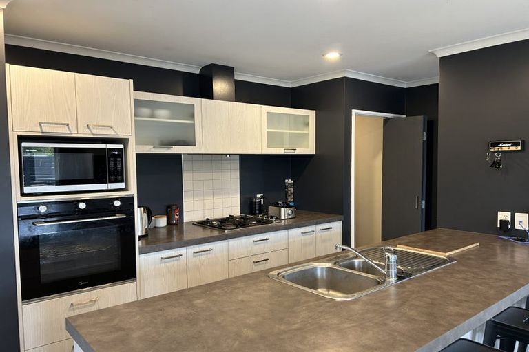 Photo of property in 42 Overbury Crescent, Rolleston, 7614