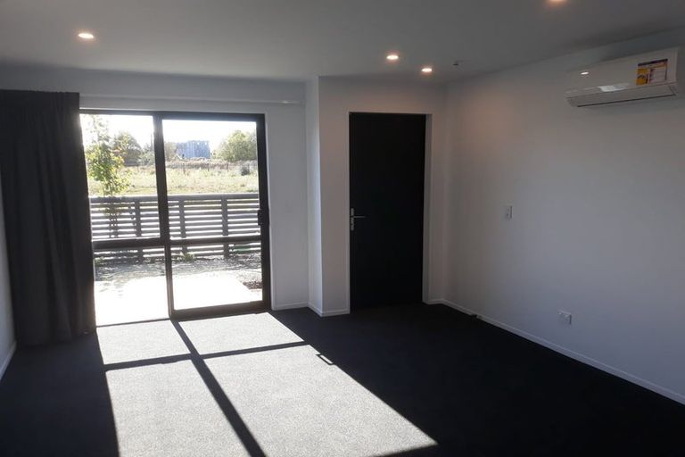 Photo of property in 23 Piripiri Place, Broomfield, Christchurch, 8042