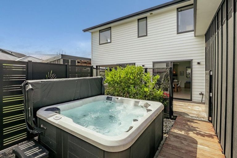 Photo of property in 59 Risinghurst Terrace, Lower Shotover, Queenstown, 9304