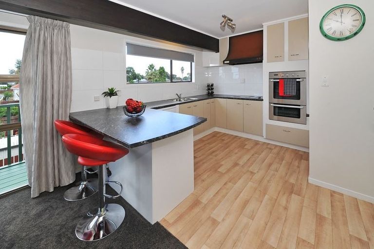 Photo of property in 2/2 Huia Road, Papatoetoe, Auckland, 2025