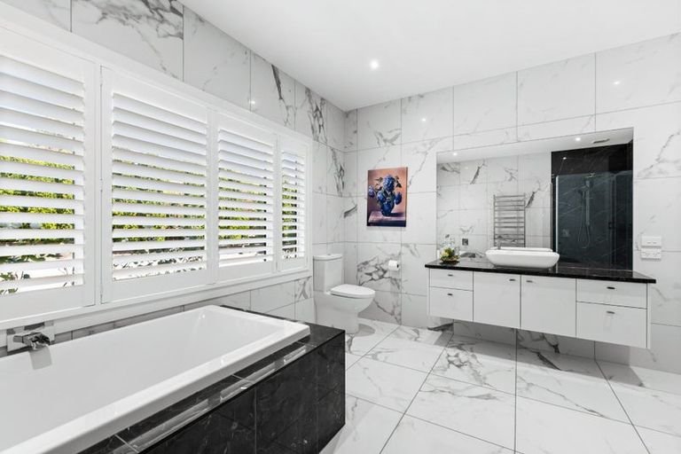Photo of property in 194 Te Mata Peak Road, Havelock North, 4130