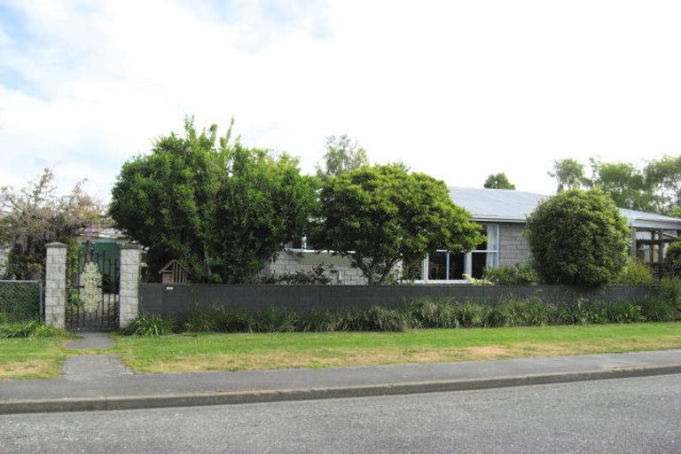 Photo of property in 1 Kynnersley Street, Kaiapoi, 7630