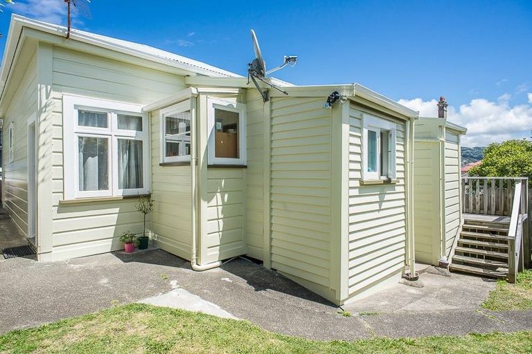 Photo of property in 3a Derby Street, Green Island, Dunedin, 9018
