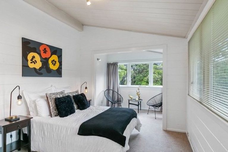 Photo of property in 13 Ngaio Gorge Road, Ngaio, Wellington, 6035