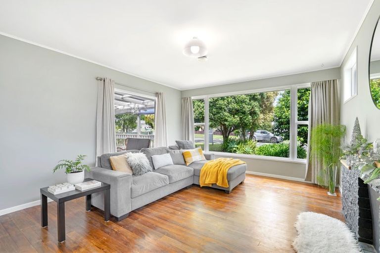 Photo of property in 16 Otuhiwai Crescent, Tikipunga, Whangarei, 0112