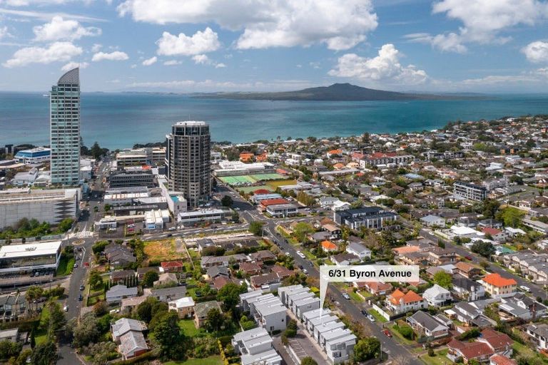 Photo of property in Habitat Apartments, 6/31 Byron Avenue, Takapuna, Auckland, 0622