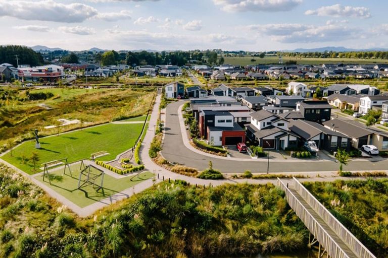 Photo of property in 30 Musselwhite Terrace, Chartwell, 3210