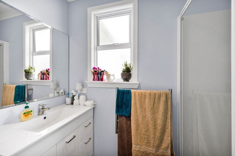 Photo of property in 1 Ramanui Avenue, Hawera, 4610