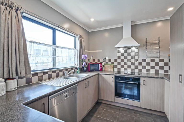 Photo of property in 1 Hyla Road, Haumoana, 4102