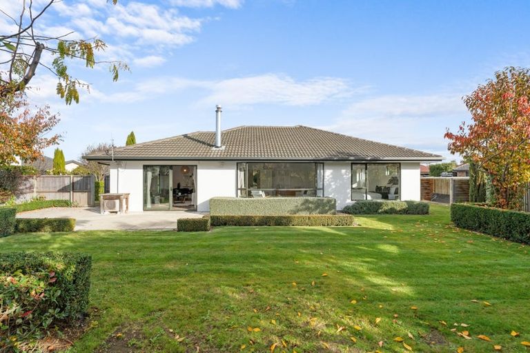Photo of property in 15 Birchwood Close, Prebbleton, 7604