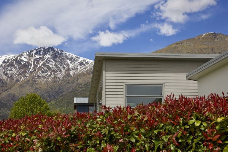 Photo of property in 34 Erskine Street, Lake Hayes, Queenstown, 9304