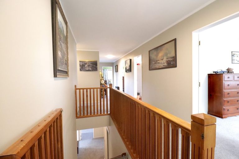 Photo of property in 9 Ration Lane, Whitby, Porirua, 5024