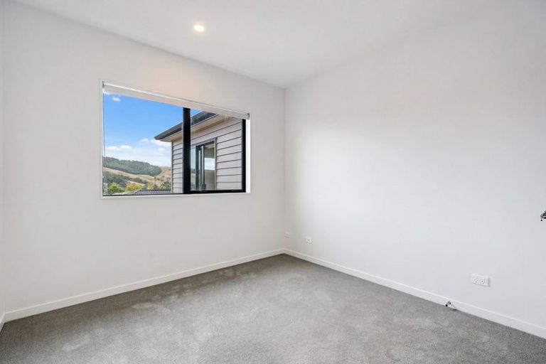 Photo of property in 7 Awa Avenue, Helensville, 0800