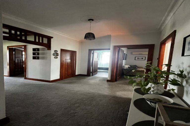Photo of property in 28 Miro Street, Takaro, Palmerston North, 4410