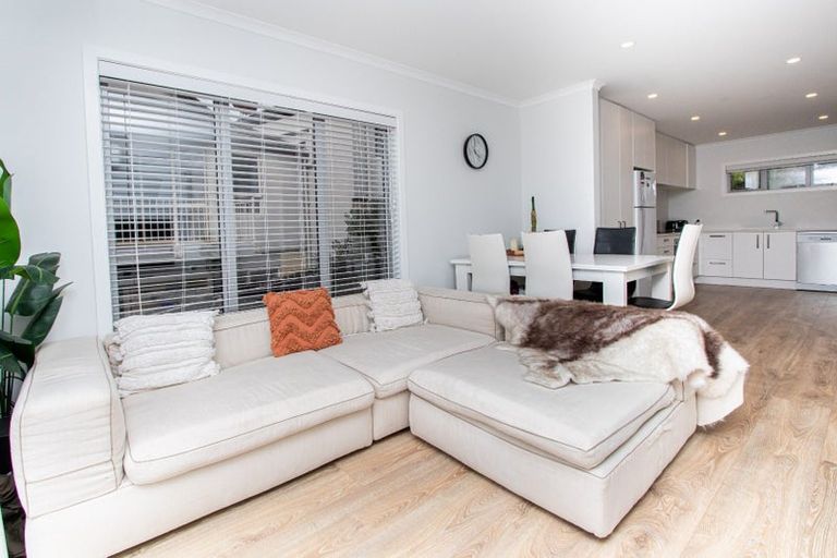 Photo of property in 17/19u Ruakiwi Road, Hamilton Lake, Hamilton, 3204