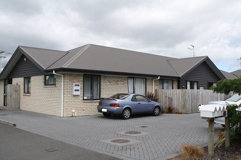 Photo of property in 3b Cameron Road, Hamilton East, Hamilton, 3216