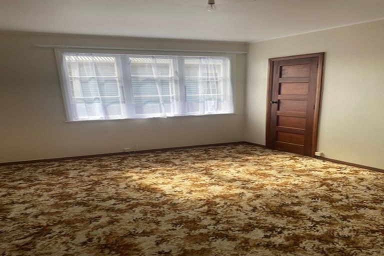 Photo of property in 5 Plymouth Street, Roslyn, Palmerston North, 4414