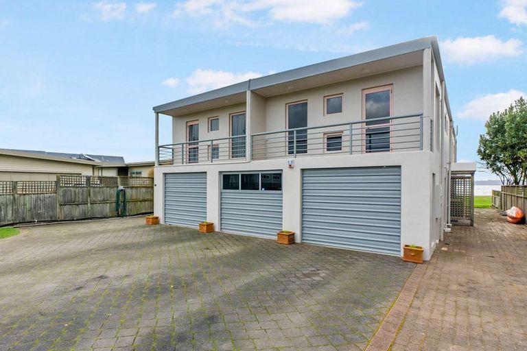 Photo of property in 27unit Willow Avenue, Hannahs Bay, Rotorua, 3010