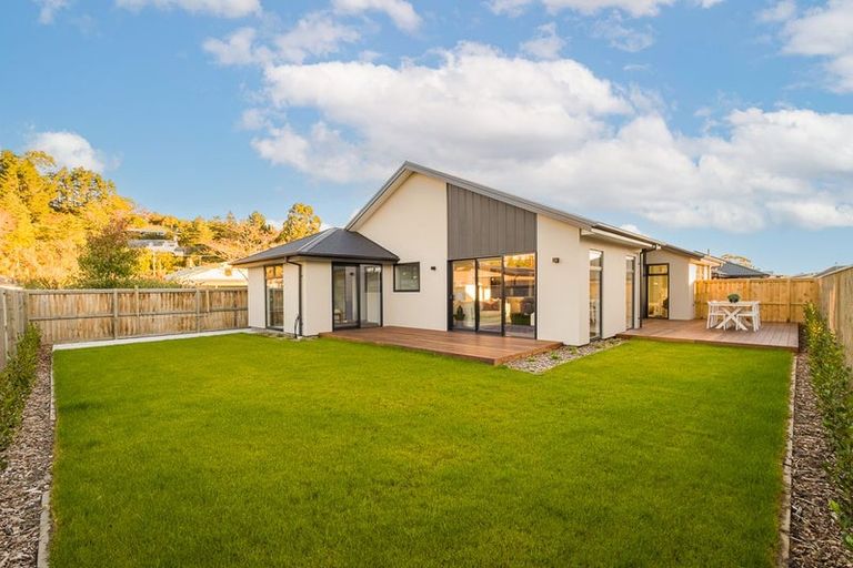 Photo of property in 32 Withers Crescent, Halswell, Christchurch, 8025