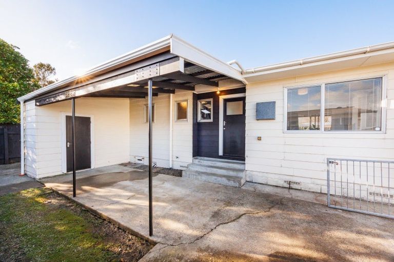 Photo of property in 5 Flygers Line, Milson, Palmerston North, 4414