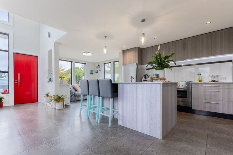 Photo of property in 79b Golf Road, Paraparaumu Beach, Paraparaumu, 5032
