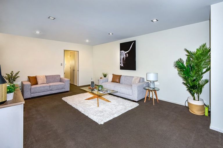 Photo of property in 90c Mandeville Street, Riccarton, Christchurch, 8011