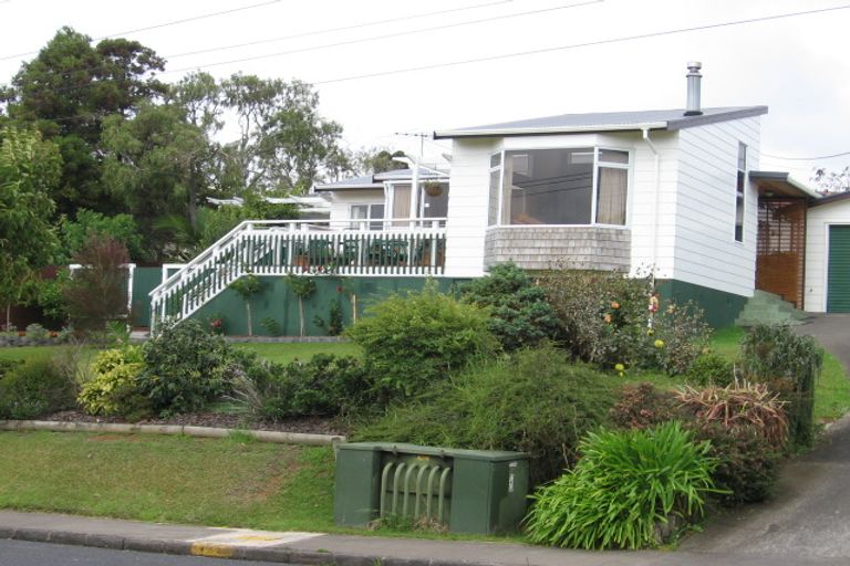 Photo of property in 79a/2 Colwill Road, Massey, Auckland, 0614