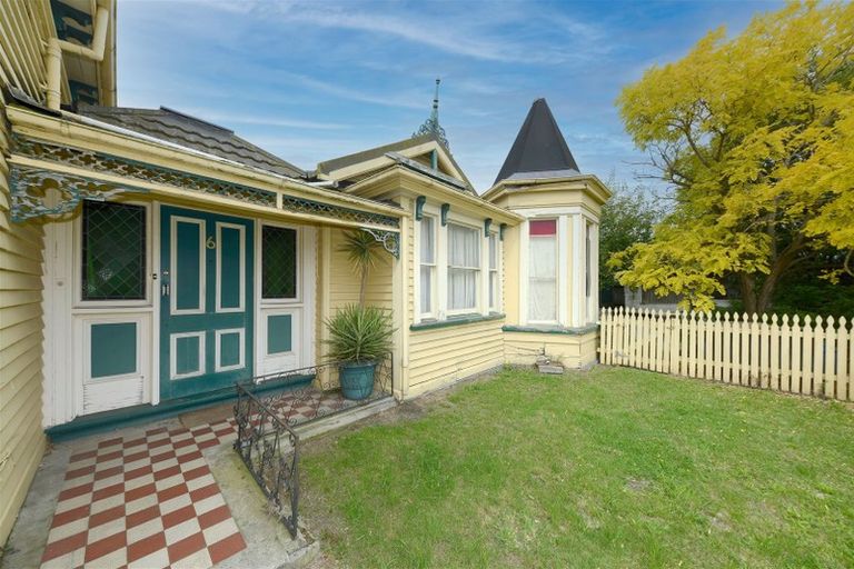 Photo of property in 6 Ensors Road, Opawa, Christchurch, 8023