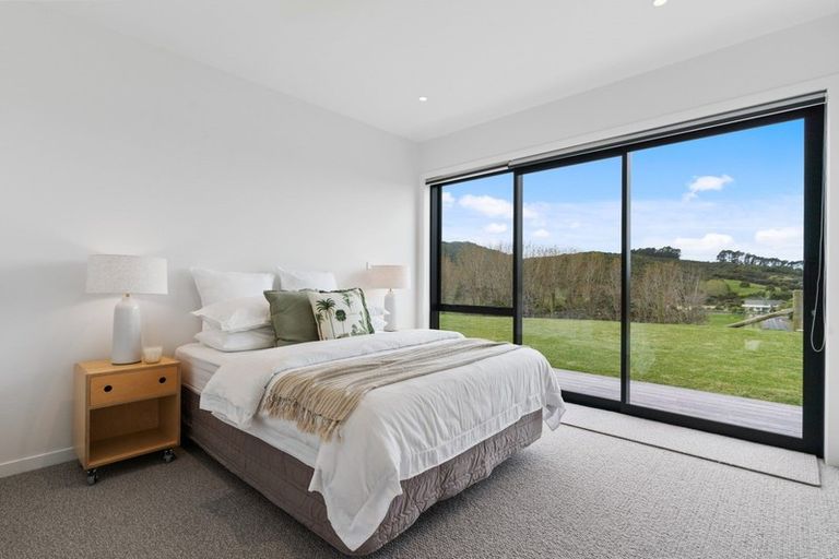 Photo of property in 34 Waiotahi Drive, Mangawhai, Kaiwaka, 0573