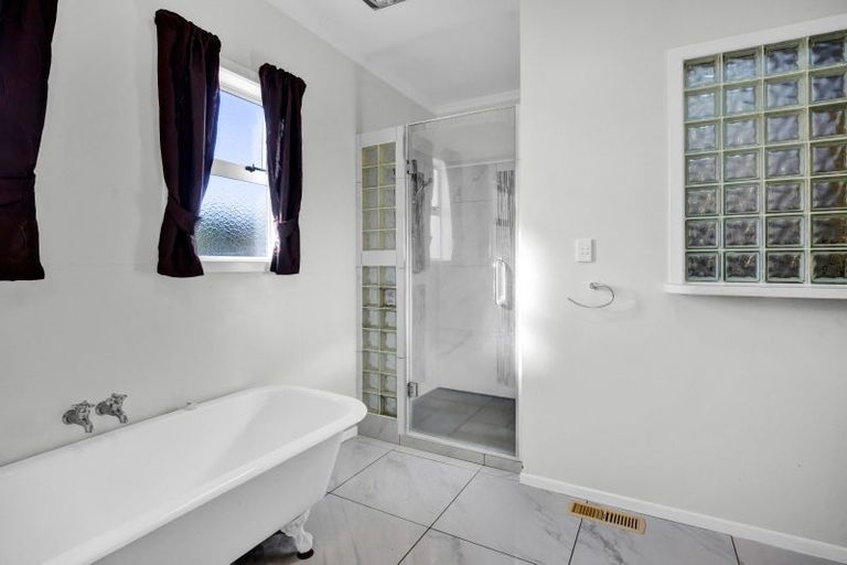 Photo of property in 49 Cloten Road, Stratford, 4332