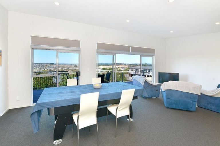 Photo of property in 66 Maire Road, Orewa, 0931