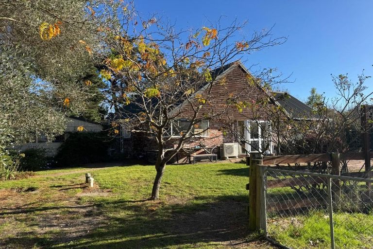 Photo of property in 162 Ashworths Road, Amberley, 7481