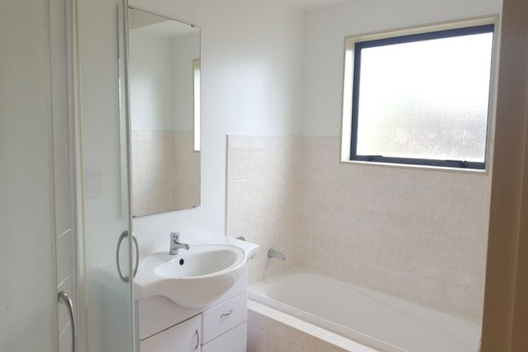 Photo of property in 41 Donegal Park Drive, Flat Bush, Auckland, 2019