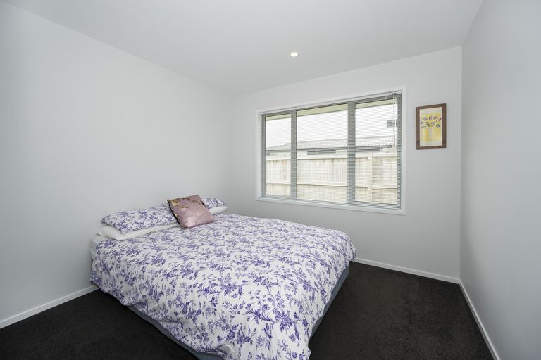 Photo of property in 18 Lamborn Drive, Papakura, 2110