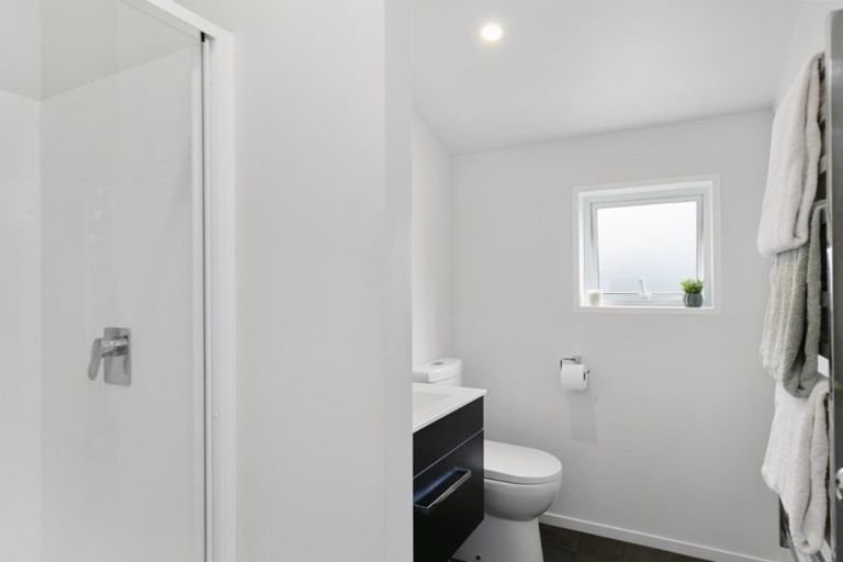 Photo of property in 33b Cambrian Street, Churton Park, Wellington, 6037