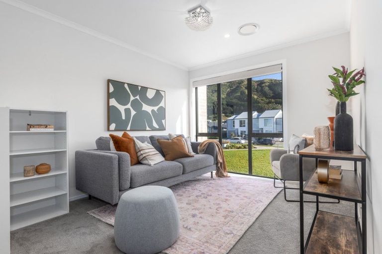 Photo of property in 6 Tokitoki Way, Kenepuru, Porirua, 5022