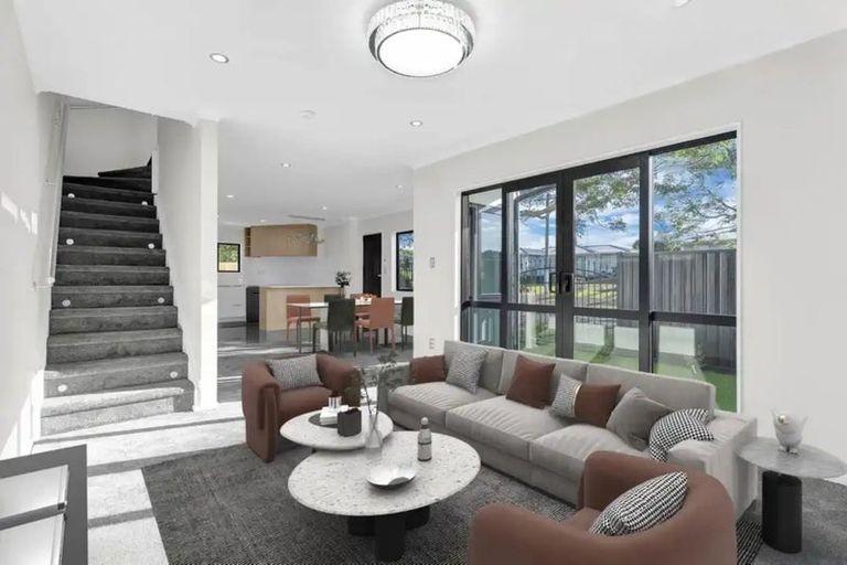 Photo of property in 15 Mckean Avenue, Manurewa, Auckland, 2102