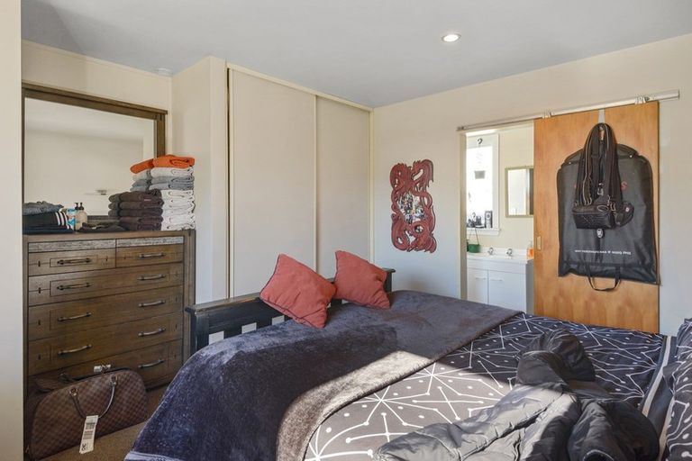 Photo of property in 265 Cranford Street, St Albans, Christchurch, 8052